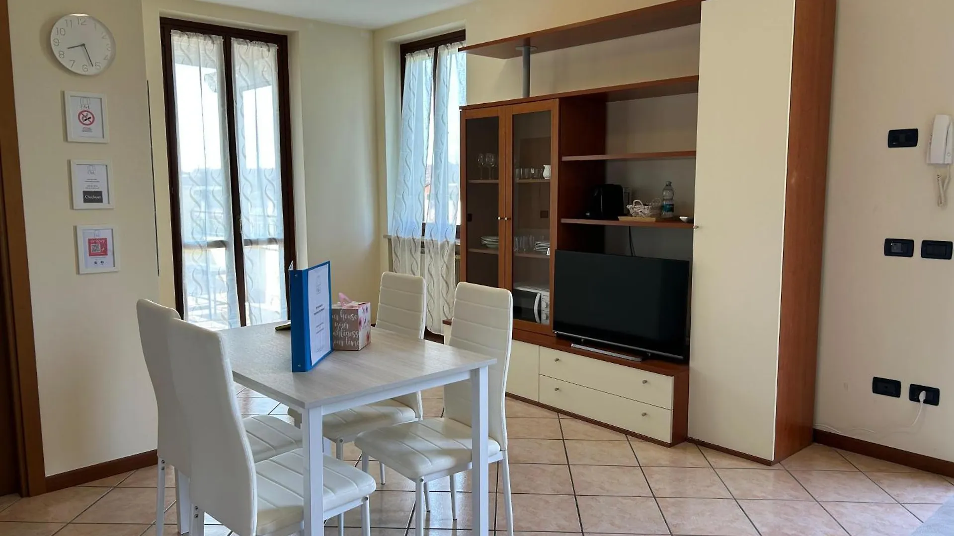Montinelle Residence , Wi-Fi, Piscina E Garage F&L Apartment 0*,