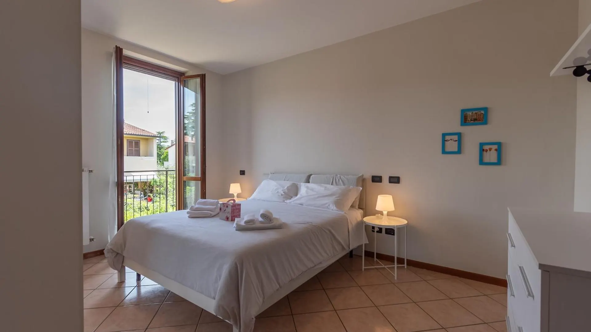 Montinelle Residence , Wi-Fi, Piscina E Garage F&L Apartment Olaszország