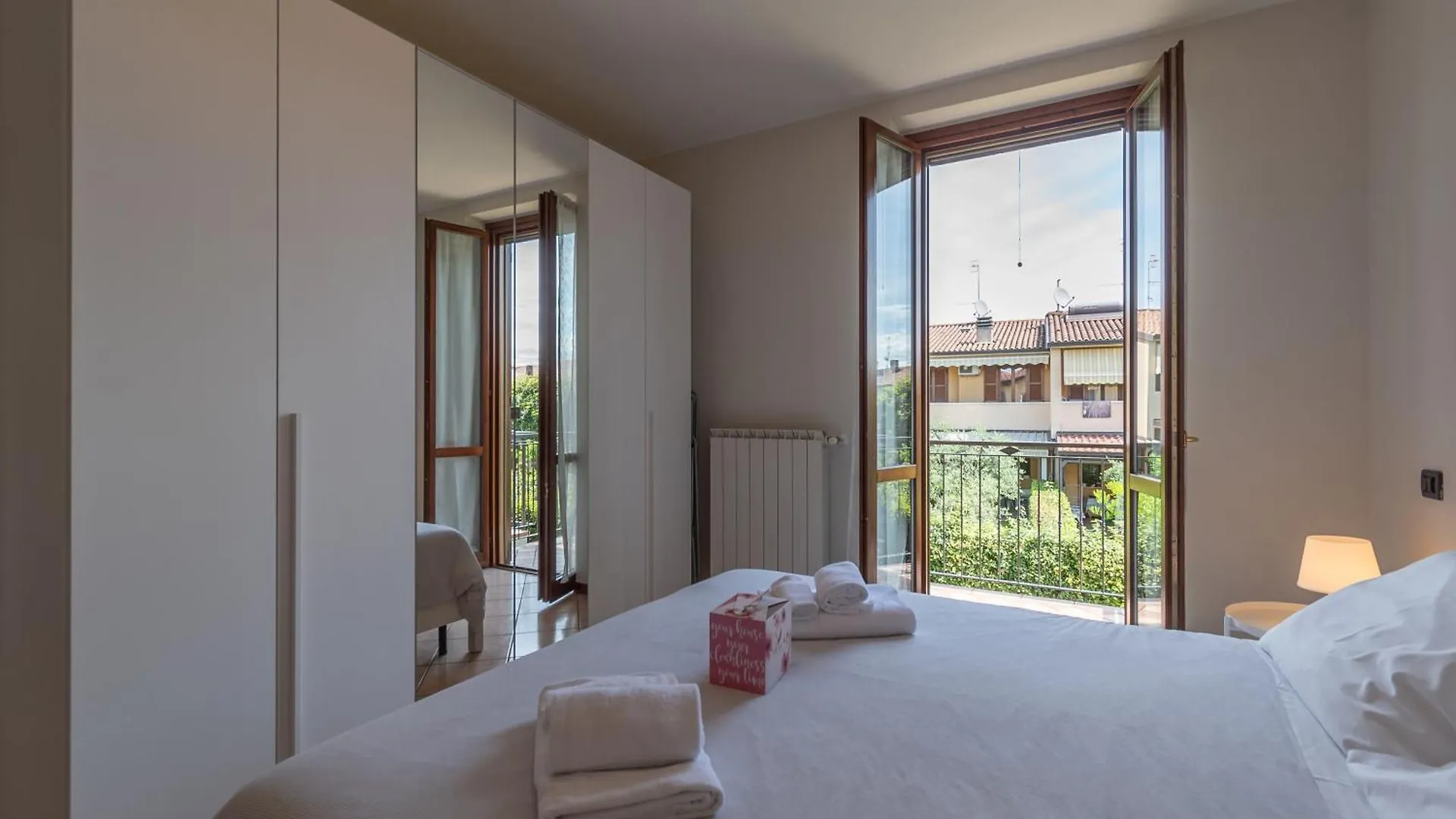 Montinelle Residence - F&L Apartment