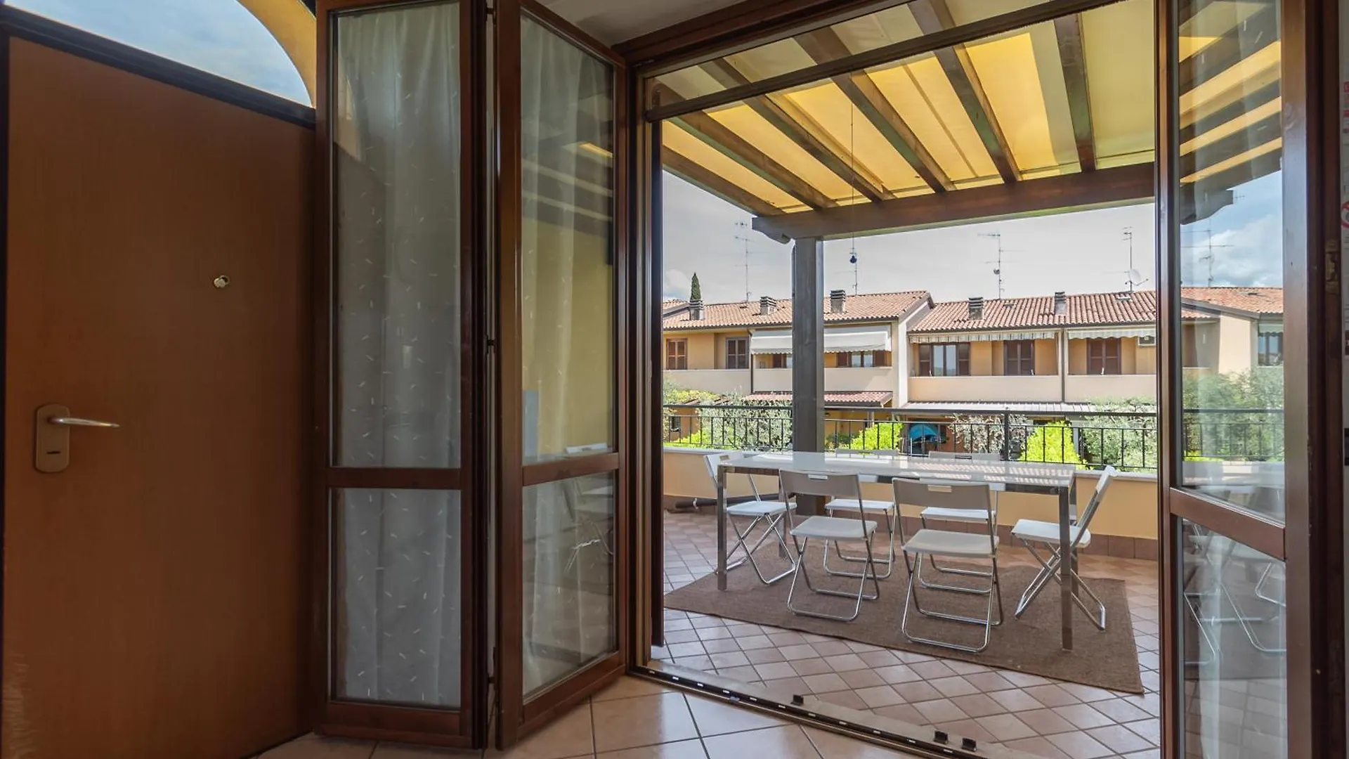 Montinelle Residence - F&L Apartment